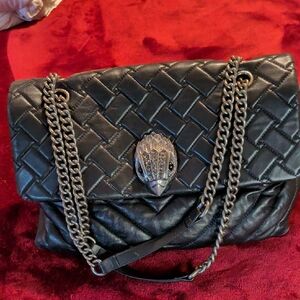Elegant Black Quilted Chain Bag